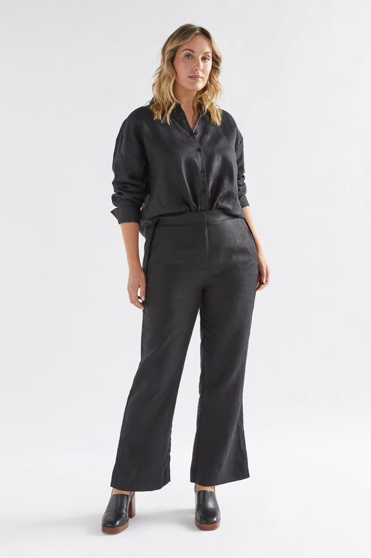 Stilla Linen Shirt with High-Low Hem and Back Pleat Detail Model front full body | BLACK