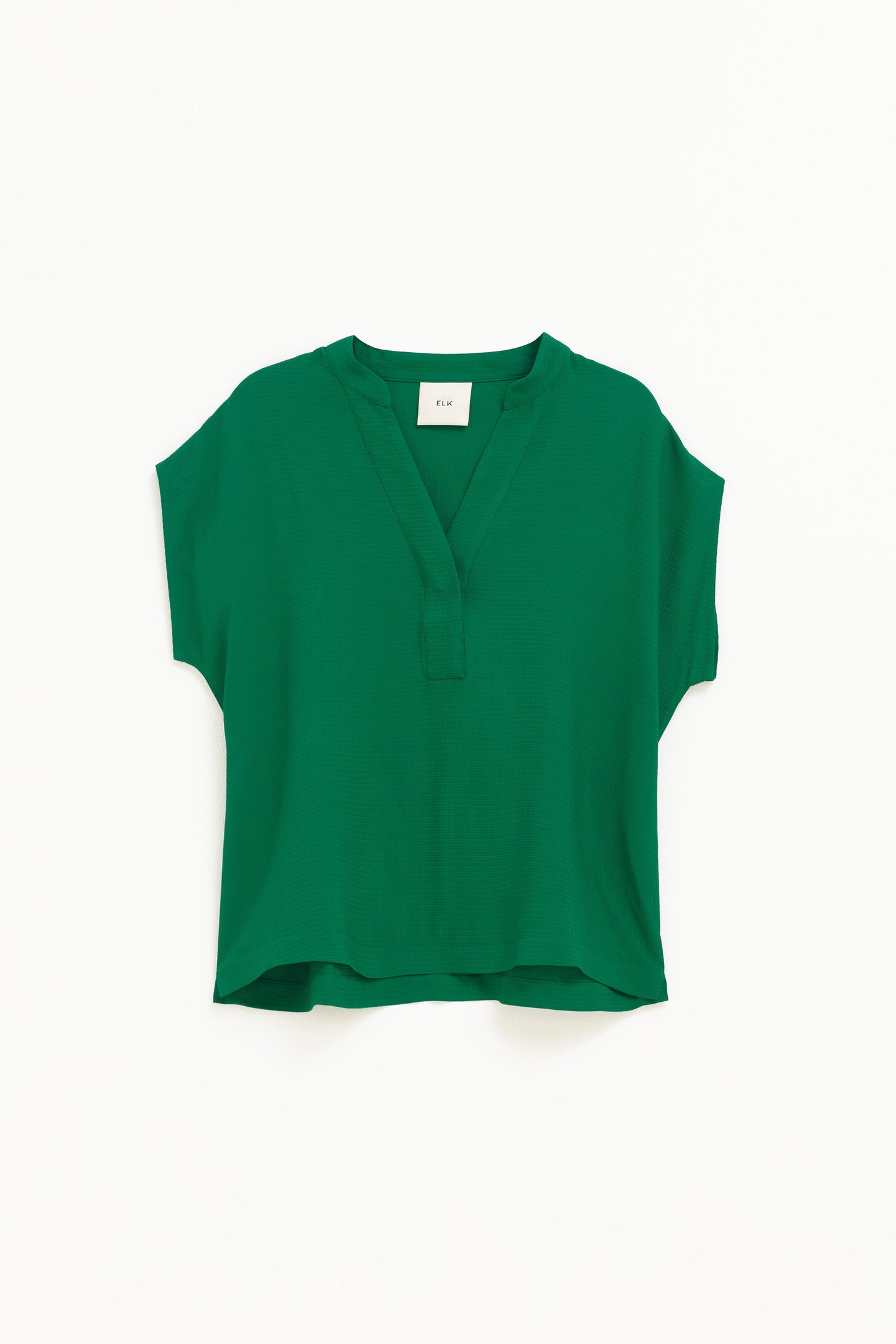 Parq Waffle Crepe V-Neck Top with Cap Sleeve Front | JEWEL GREEN