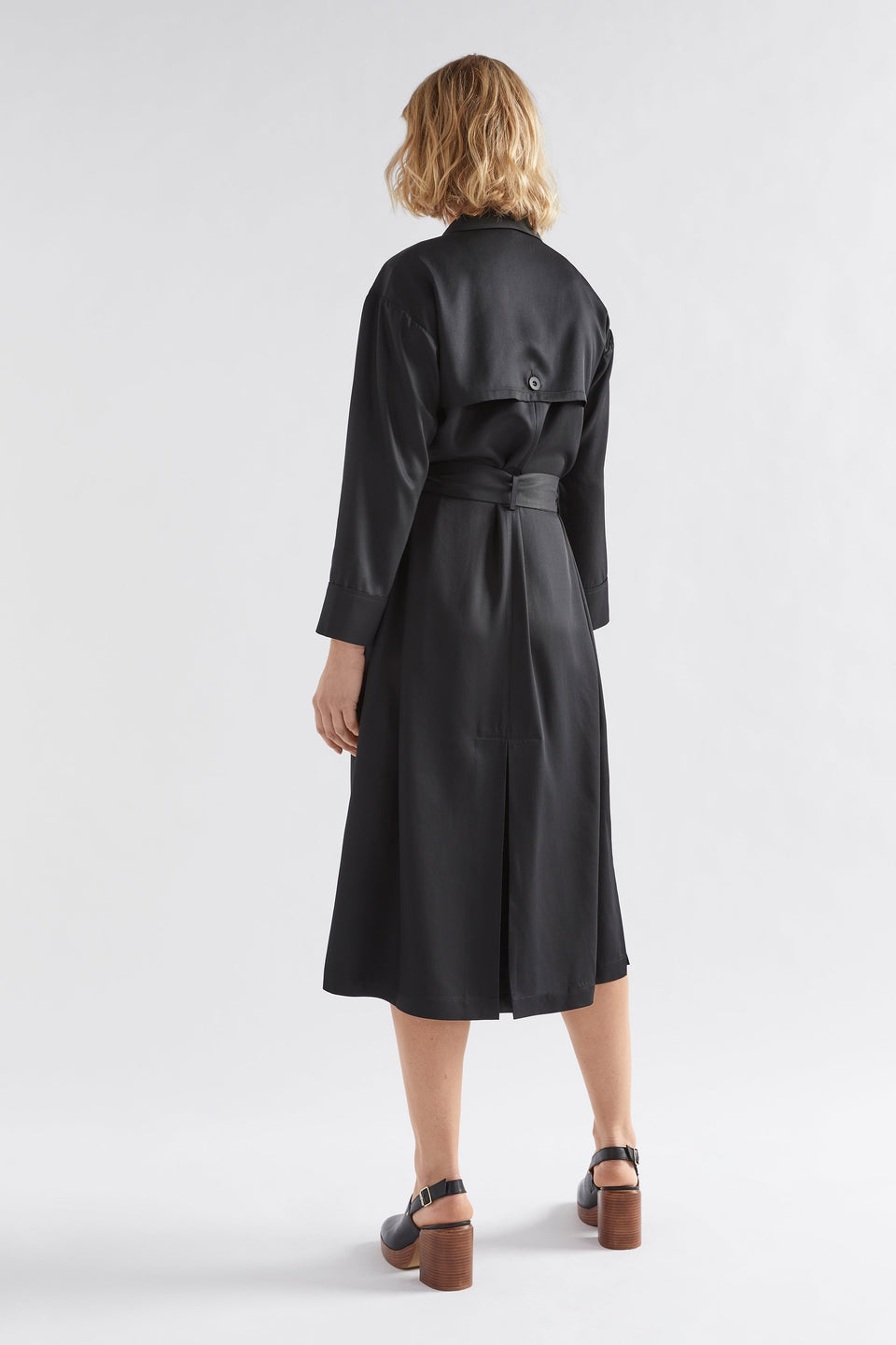 Vail Long Sleeve Shirt Dress Model Back | BLACK