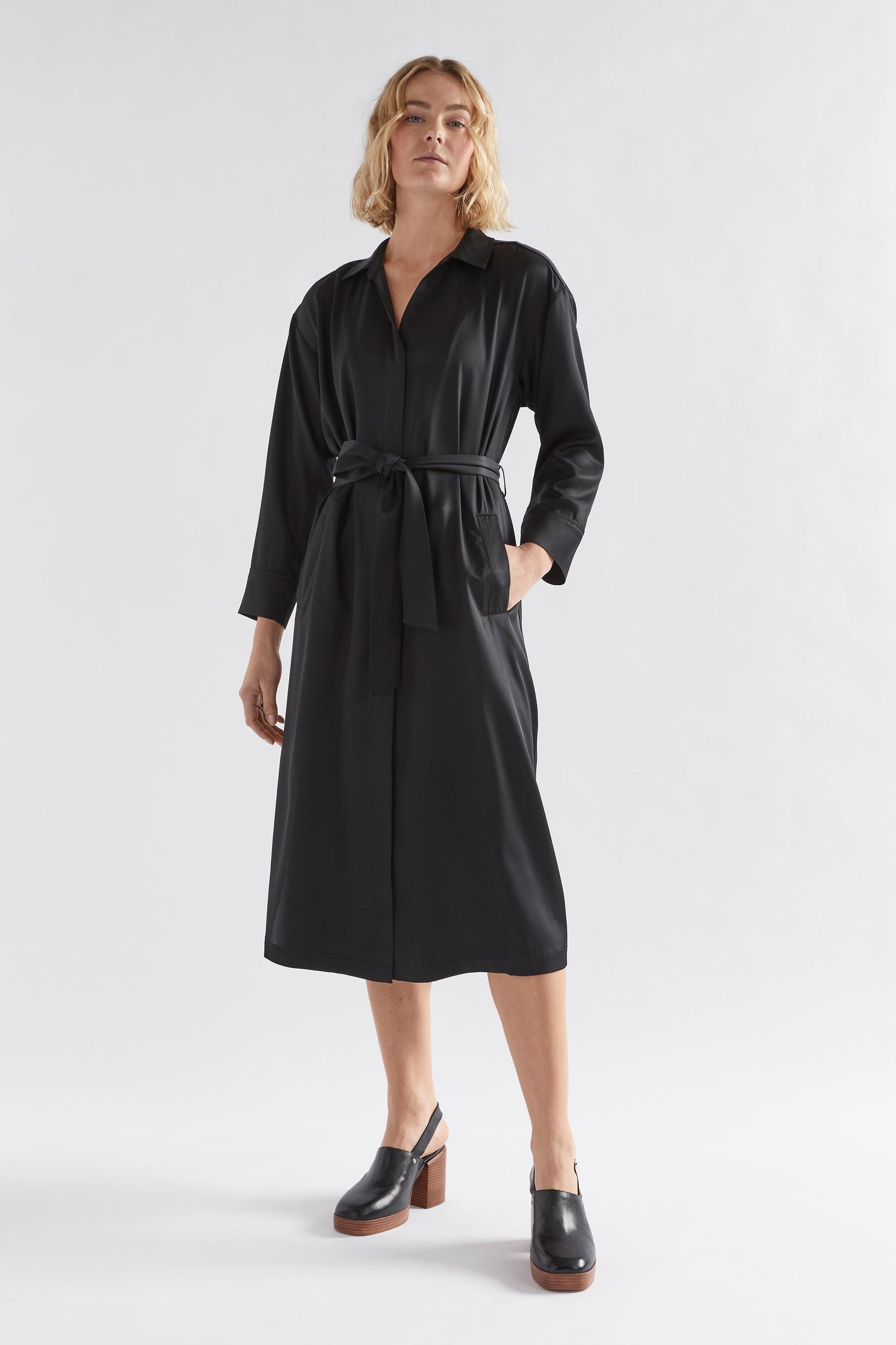 Vail Long Sleeve Shirt Dress Model Front | BLACK