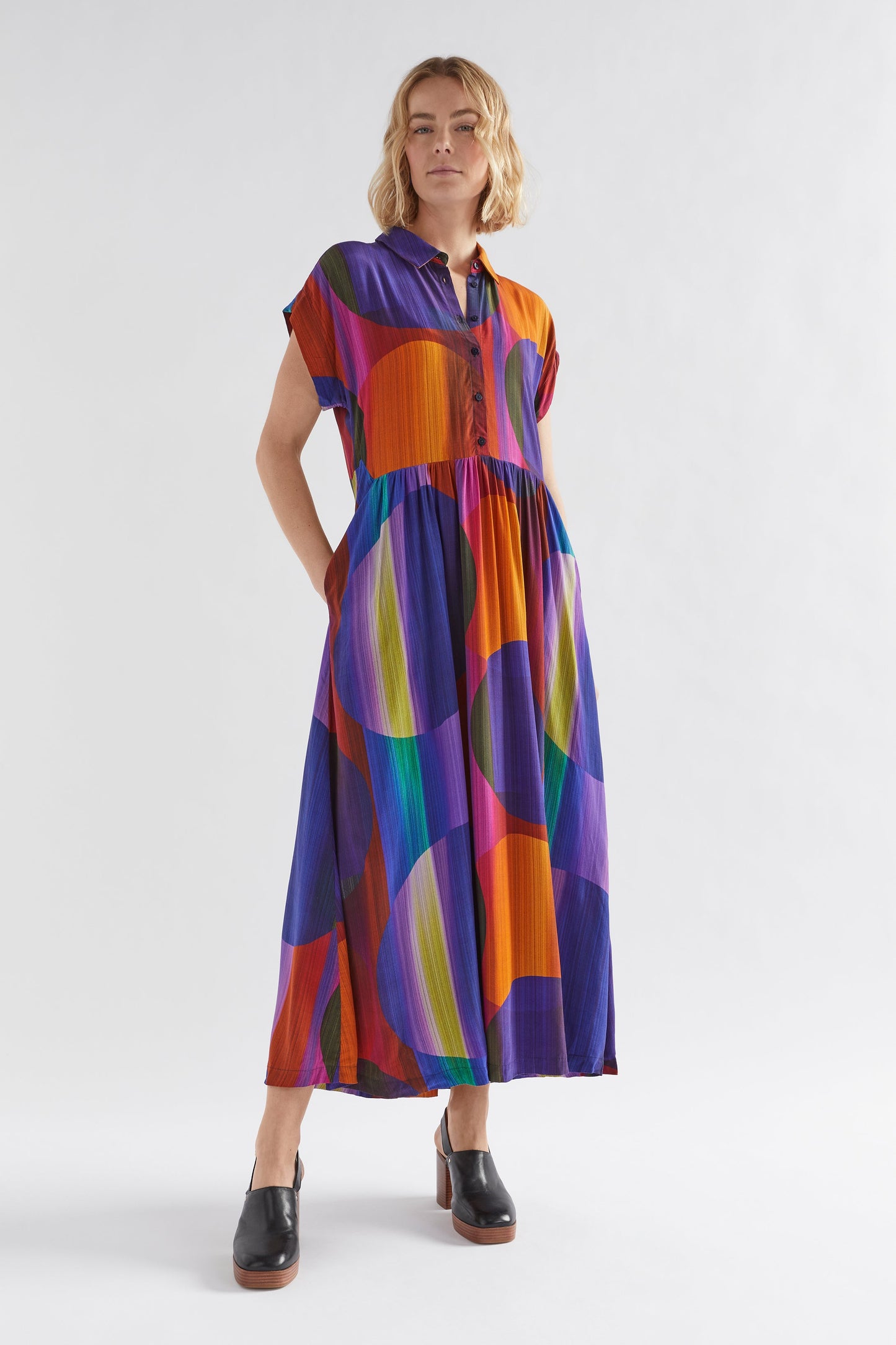 Berg Midi Print Shirt Dress Model Front | PRISM PRINT