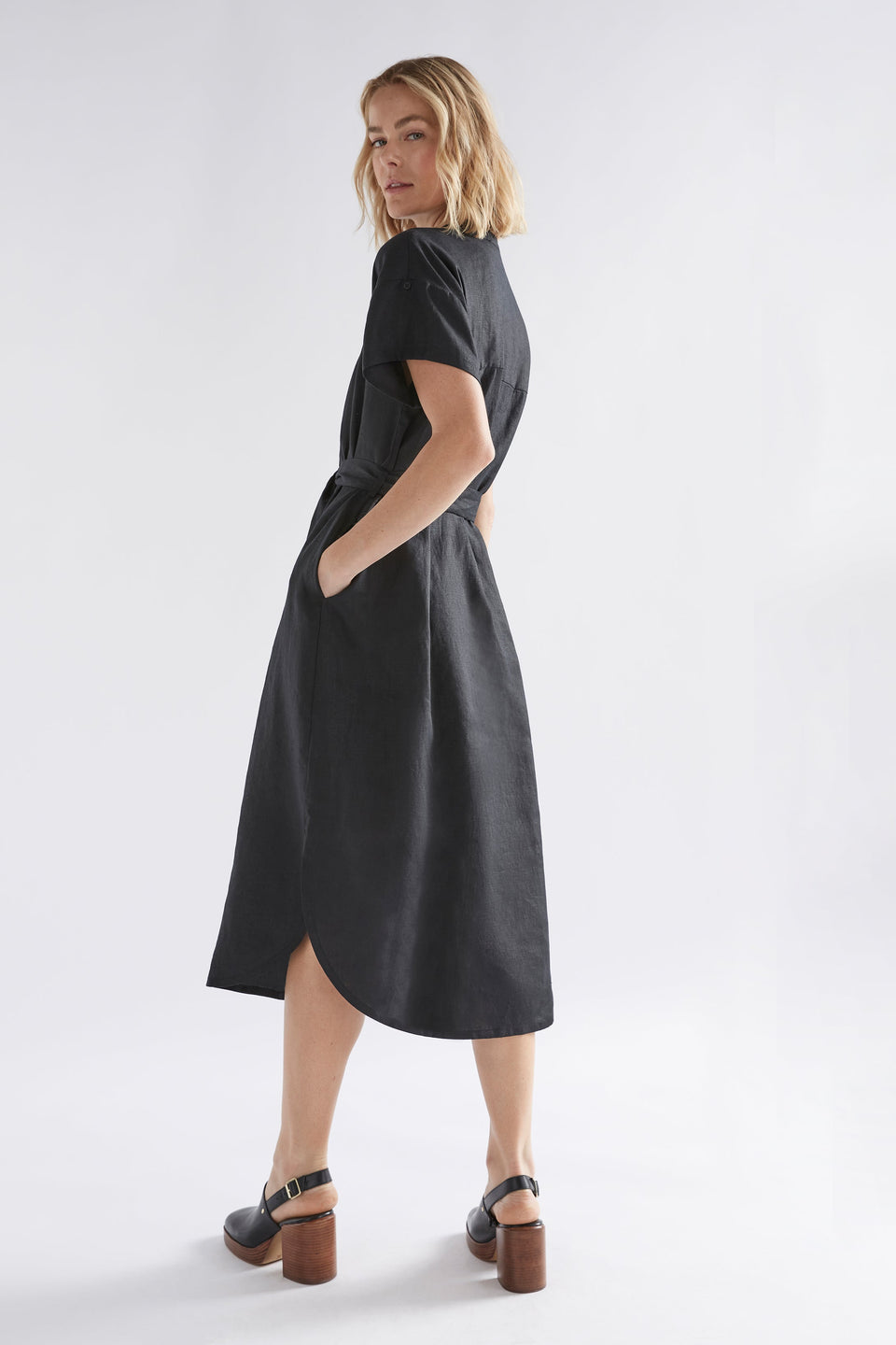 Neza Linen Collarless Shirt Dress model Back | BLACK