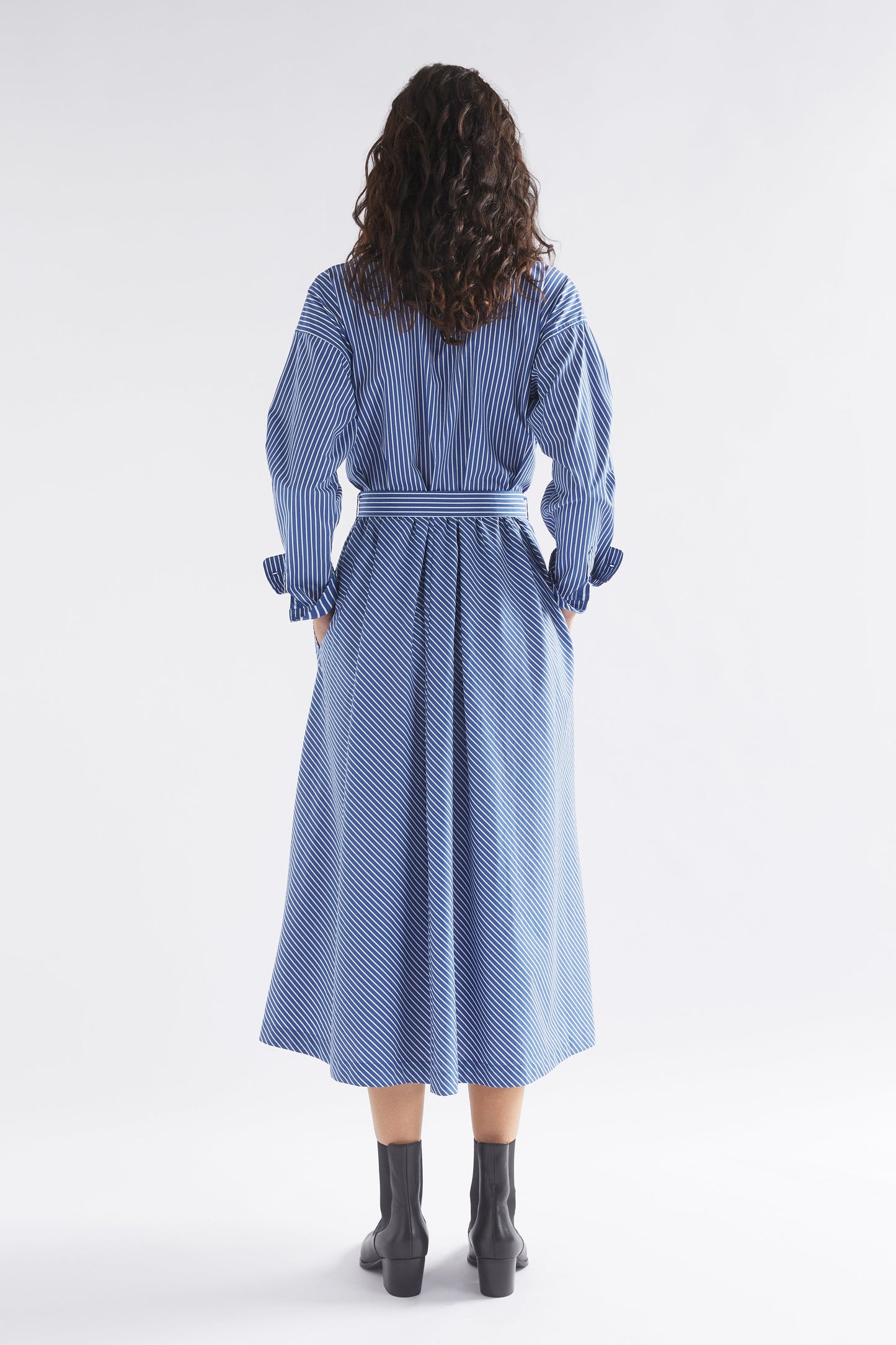 Ligne Waisted Cotton Midi Shirt Dress Model Back | BLUE STRIPE