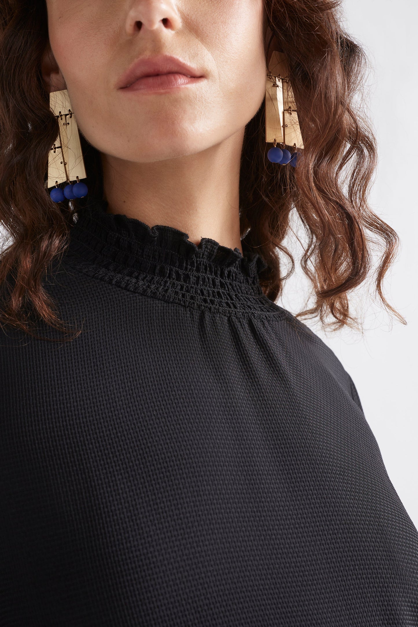 Veda Round Neck Shirred Detail Long Sleeve Dress Model Detail | BLACK