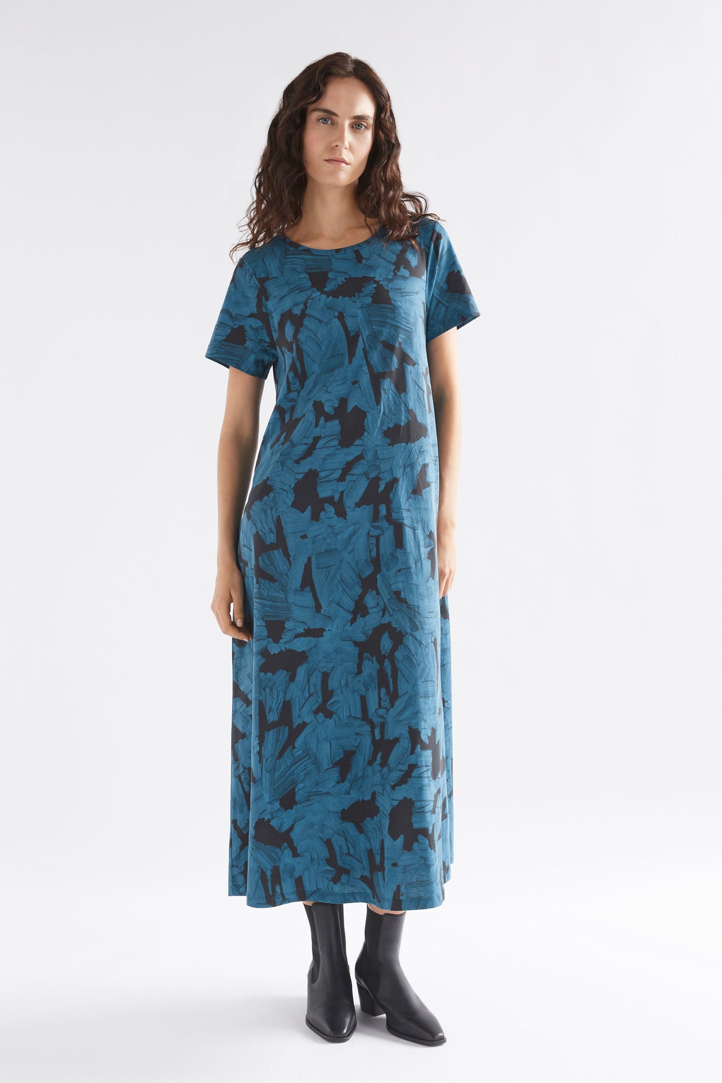 Holst Organic Cotton Print Long Jersey T-shirt Dress Model Front | TIRA PRINT
