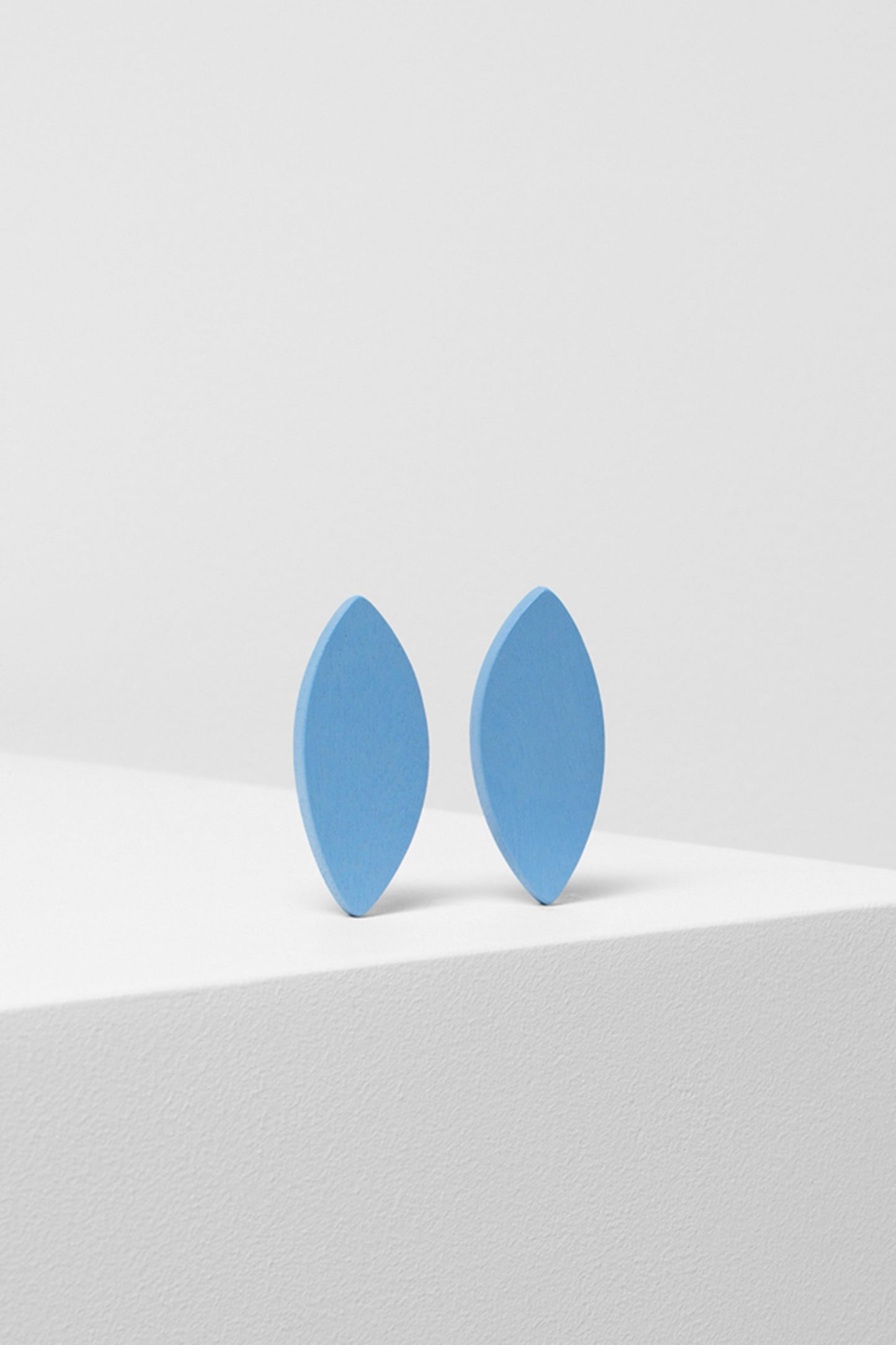 Leaf Geometric Timber Earring Front DENIM BLUE