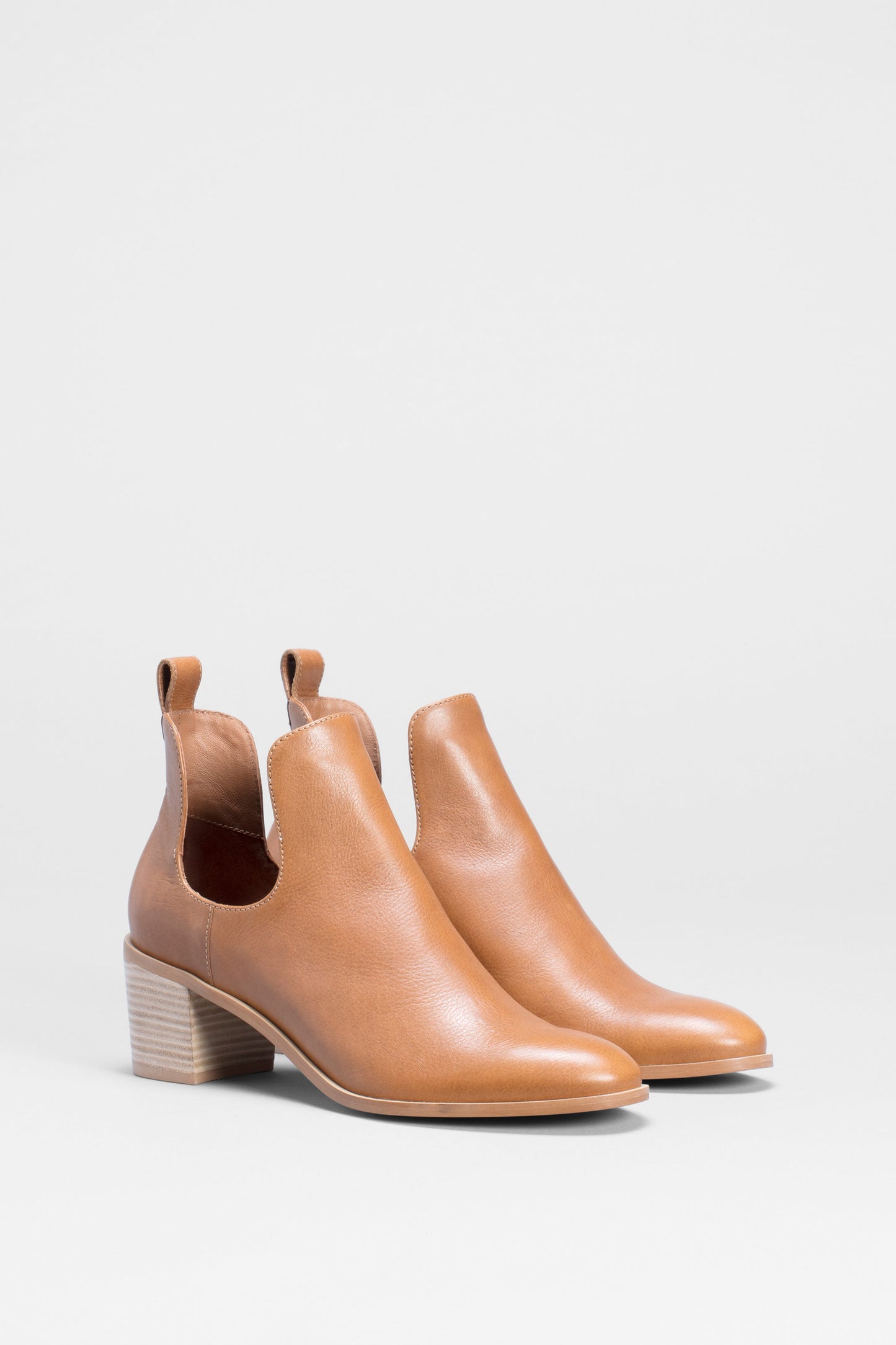 Valla Cut Out Heeled Leather Boot Angled Front | TAN