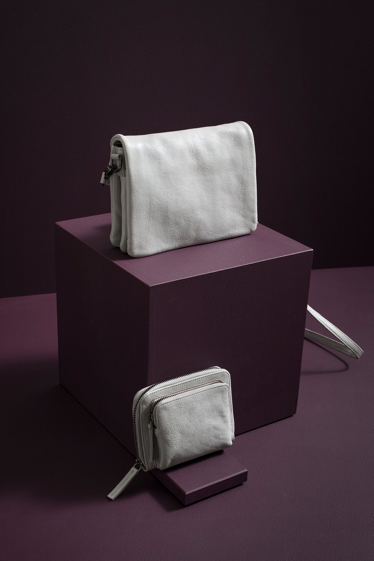 Innset Soft Cow Leather Purse Wallet Campaign | Cloud