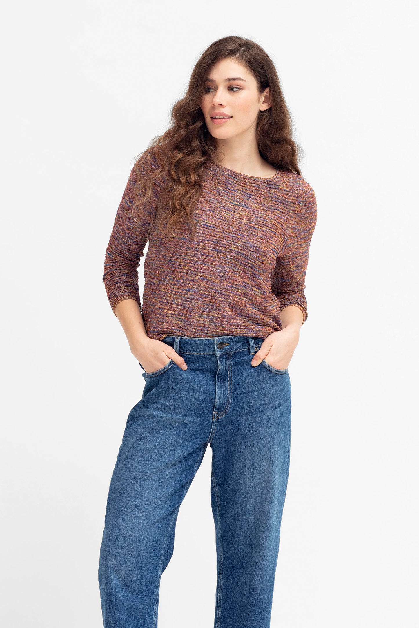 Suren Multi coloured Melange Knit Sweater Model Front Olivia | MULTI MELANGE