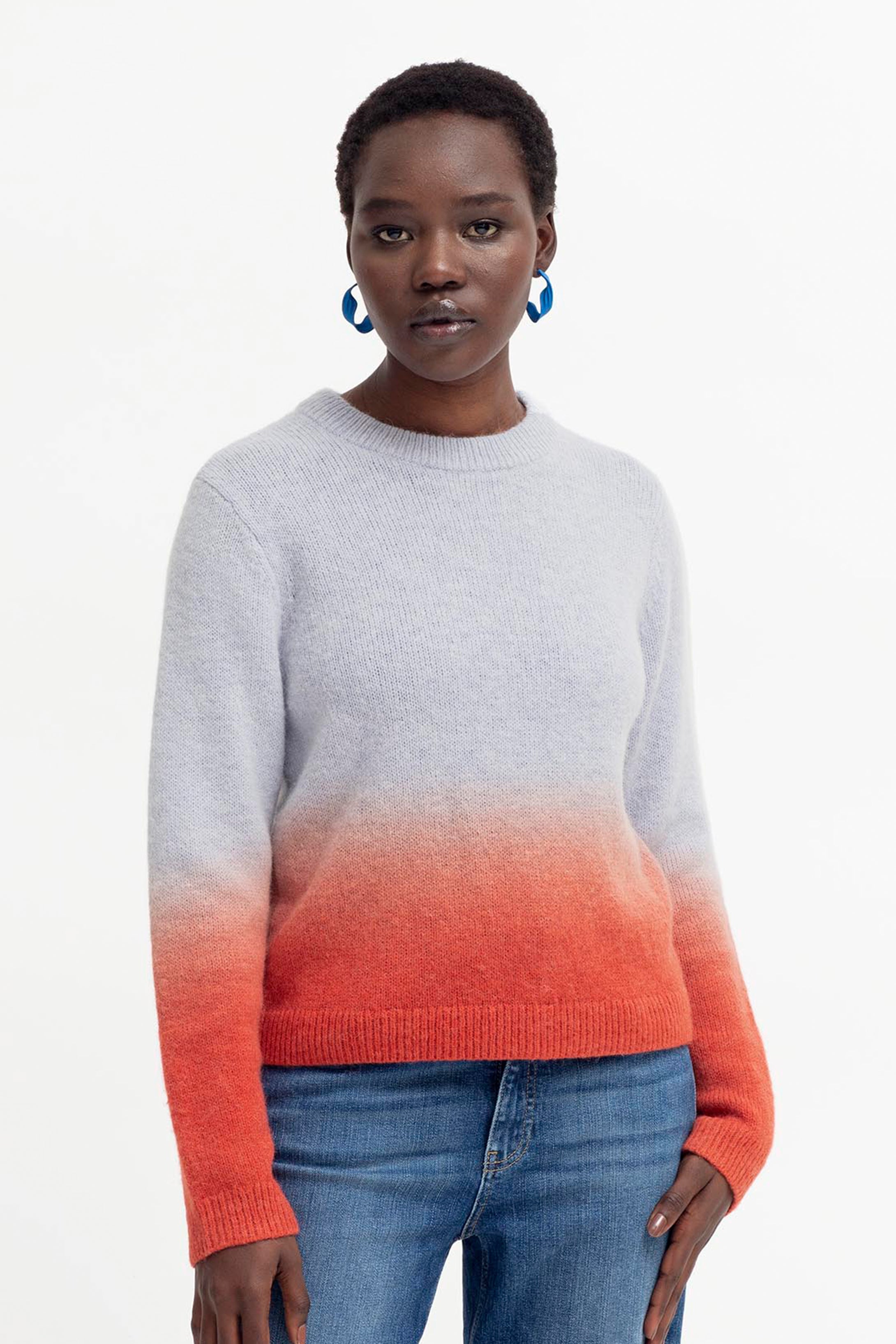 Ombre Crew Neck Dip Tied Knit Sweater Model Front | BLUE FOG HIBISCUS OMBRE