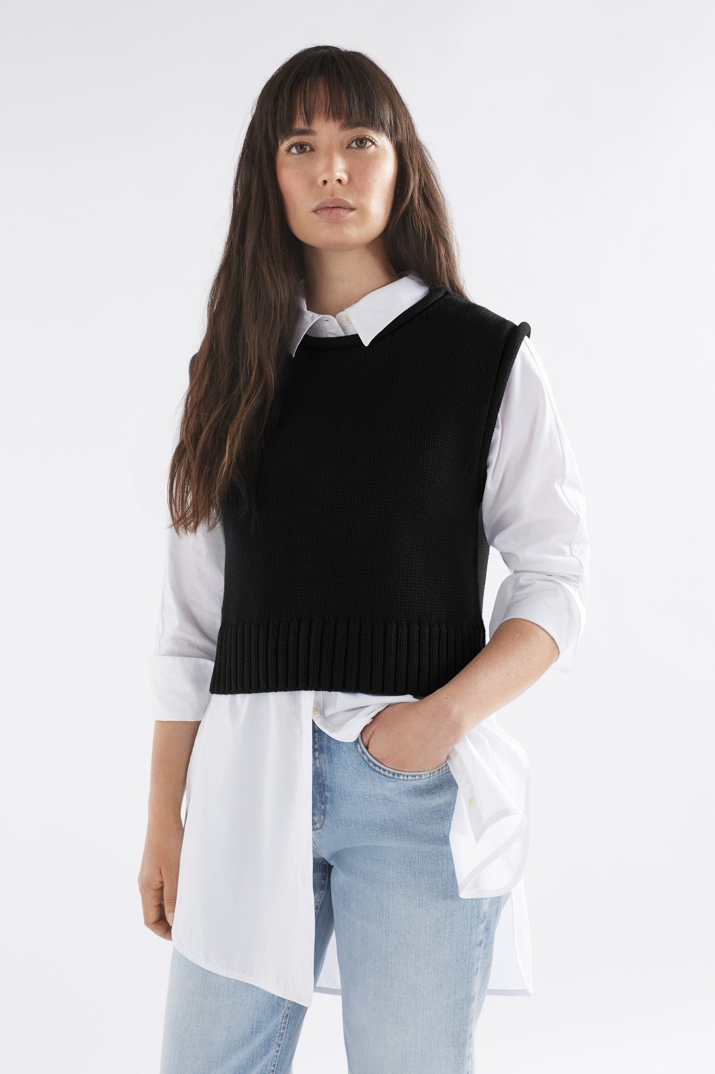 Lunel Organic Cotton Cap Sleeve Rolled Hem Cropped Vest Model Front | BLACK