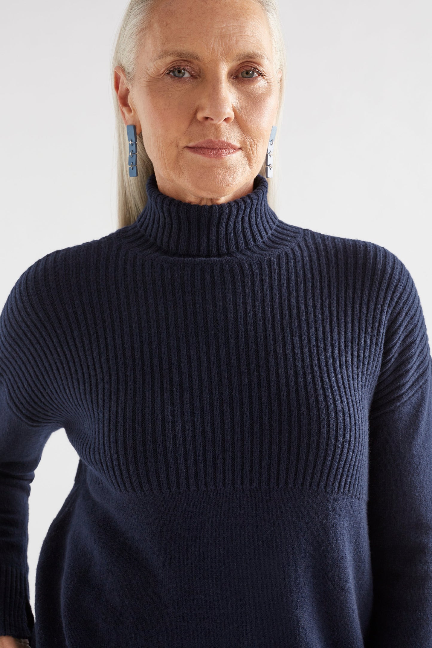 Ailda Ribbed Organic Cotton and Merino Turtle Neck Sweater Model Crop | NAVY