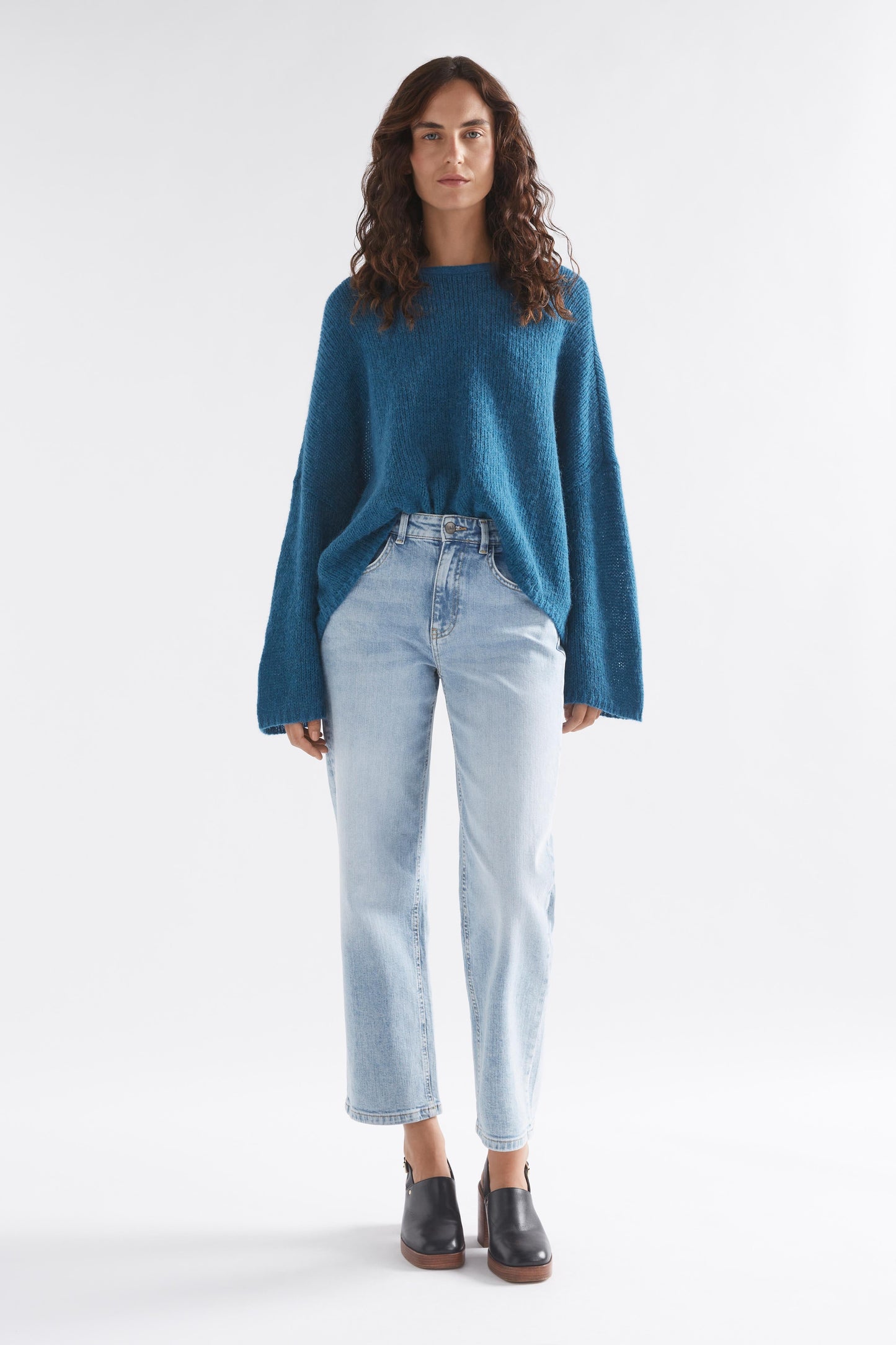 Agna Relaxed Box Fit Alpaca Yarn Knit Sweater Model Front Full Body | PEACOCK