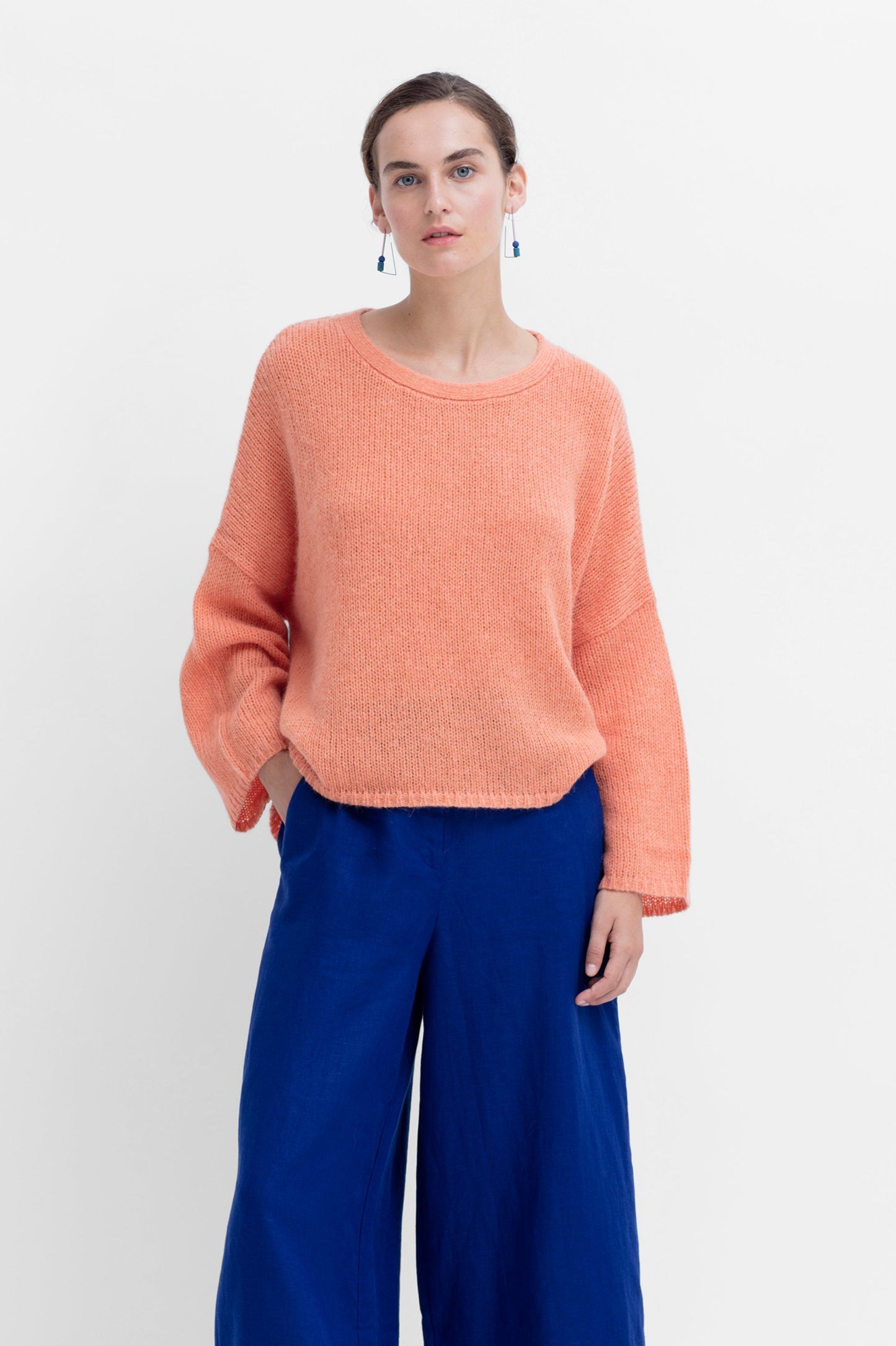 Agna Relaxed Boxy Fit Sweater Model Front | Peach