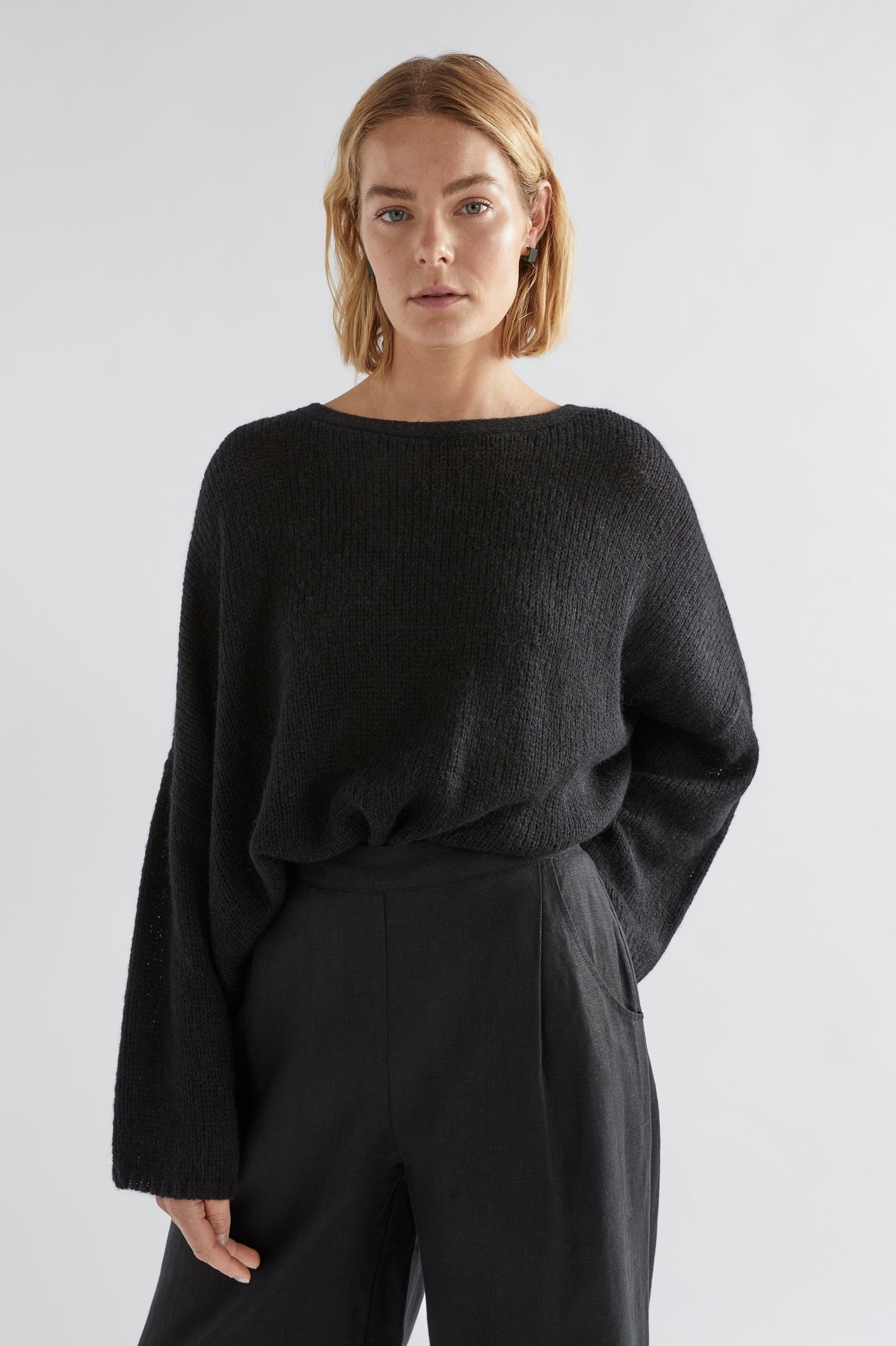 Anga Relaxed Box Fit Alpaca Yarn Knit Sweater Model Front Tucked Jess | Black