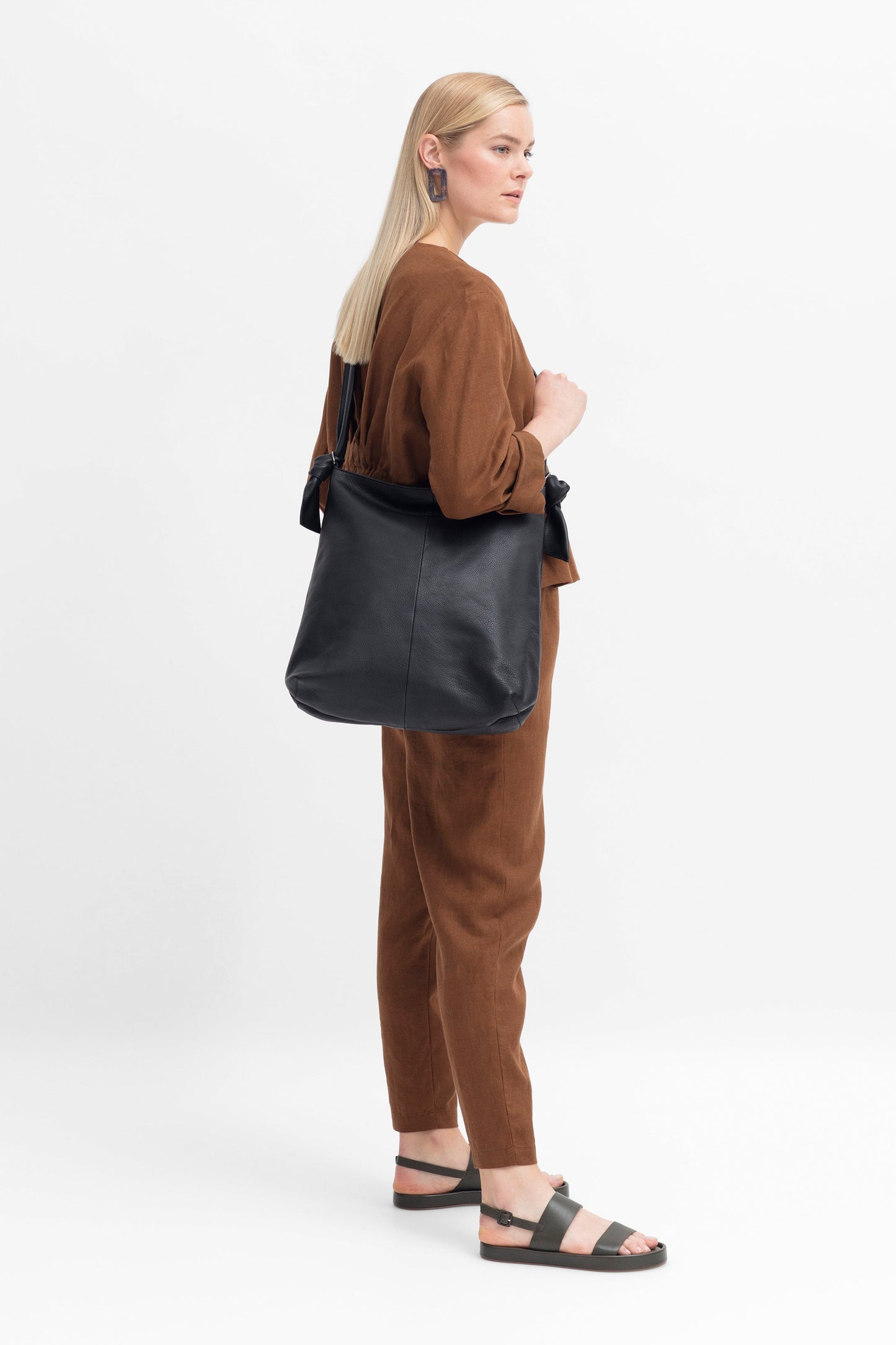 Meka Leather Knot Strap Tote Hand Bag Model across body BLACK