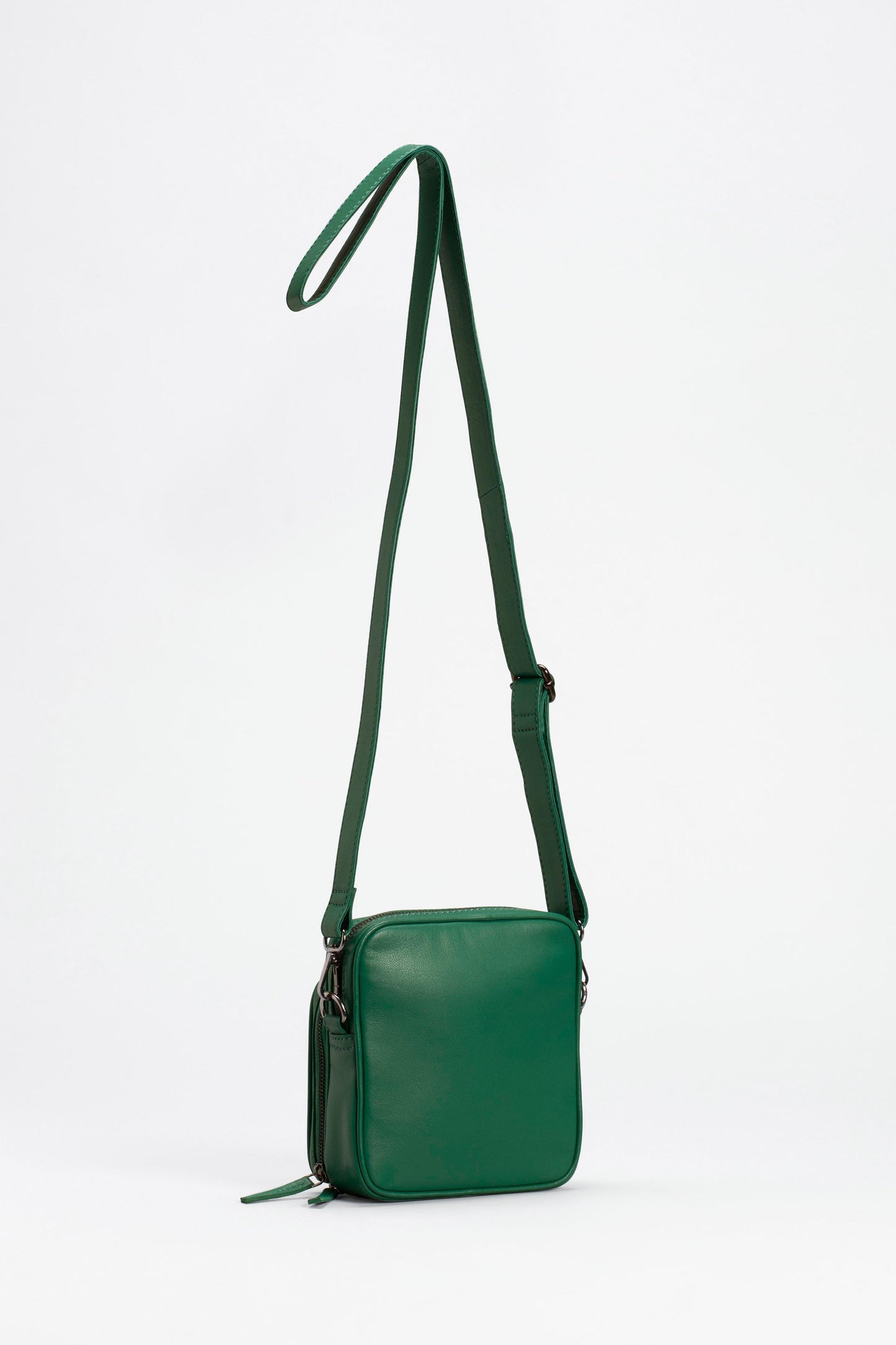 Klim Small Leather Cross Body Bag With Front Pocket Back | JEWEL GREEN