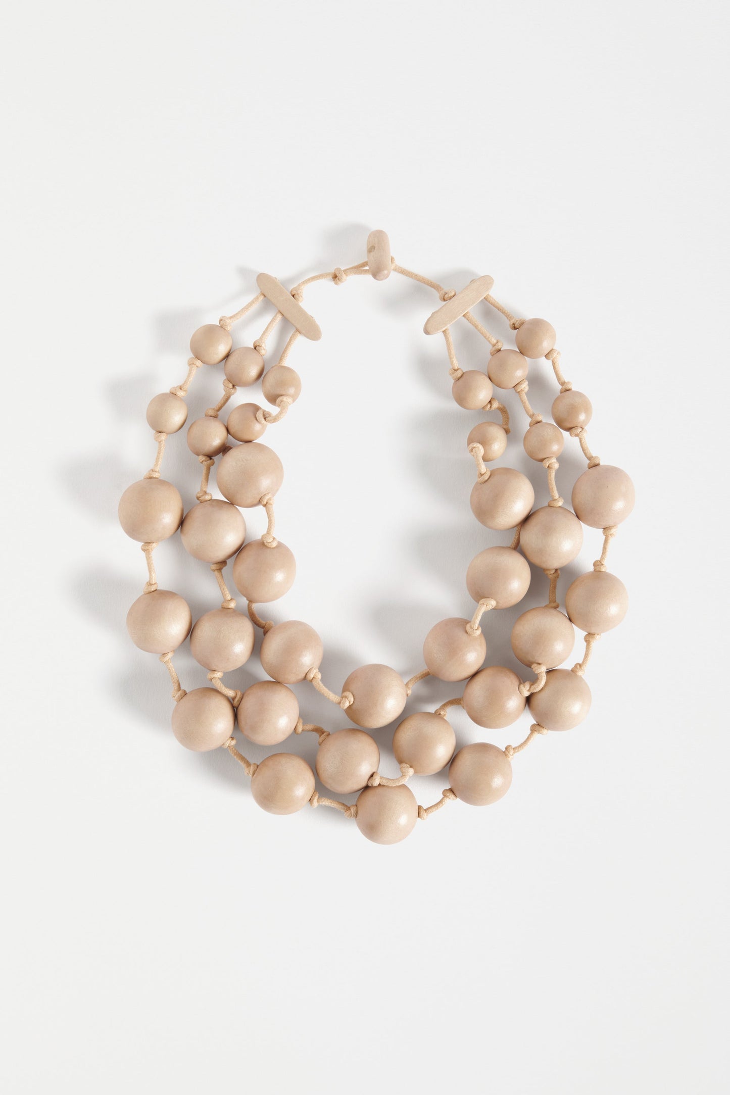 Seni Statement Wooden Bead Necklace Model | NATURAL
